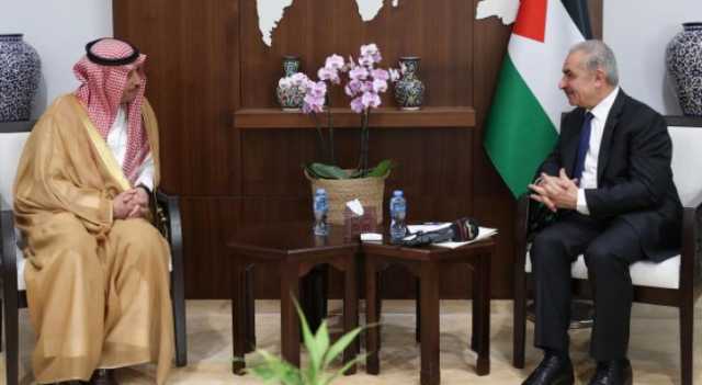 اشتية: حكومة الاحتلال تشن حروبًا متعددة على الفلسطينيين