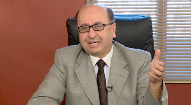 وزير إعلام أسبق: كان يجب على الحكومة مخاطبة الناس في وقت أبكر حول المطاعيم 