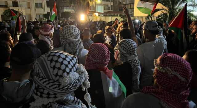 شاهد.. أردنيون ينتفضون نصرة للمقاومة الفلسطينية والأقصى