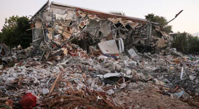 استشهاد 15 فلسطينيا في قصف الاحتلال لمنزل في جباليا