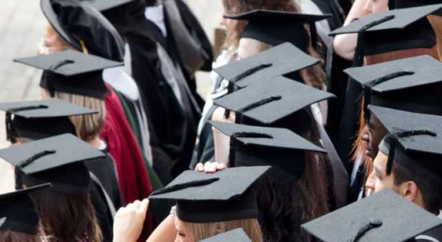 مستقبل الأيتام يقدم منحاً جامعية لـ130 طالبا بمرحلة البكالوريوس
