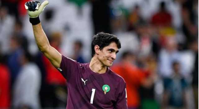 ياسين بونو يحقق حلم طفل فلسطيني مبتور القدم