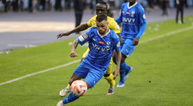 رونالدو يفشل في إنقاذ النصر من الموج الأزرق