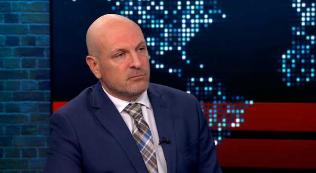 جوش بول عن توريد واشنطن الأسلحة لتل أبيب: ما تفعله الخارجية الأمريكية مخز وجبان