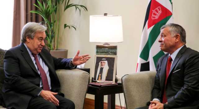 الملك يؤكد لـغوتيريس ضرورة حماية عمال الإغاثة في غزة