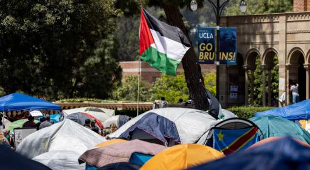 الشرطة تحذر.. وطلبة جامعة كاليفورنيا يرفضون فض الاعتصام الداعم لفلسطين