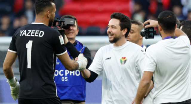 ولي العهد يصل إلى استاد عمان الدولي لحضور مباراة المنتخب الوطني