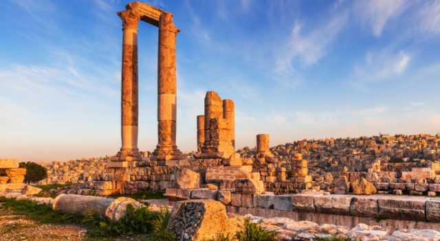 طقس حار في الأردن الاثنين