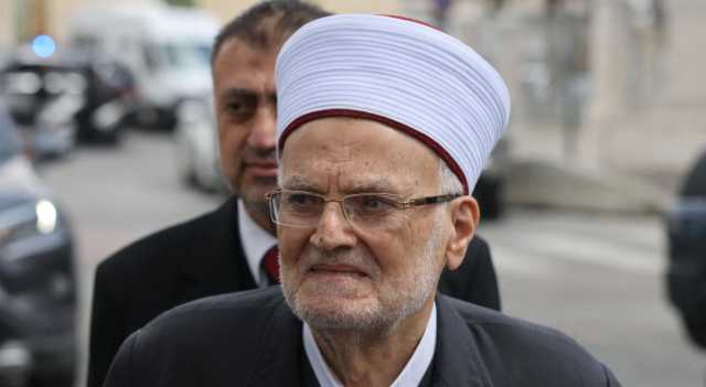 النيابة الإسرائيلية تقدم لائحة اتهام ضد خطيب المسجد الأقصى