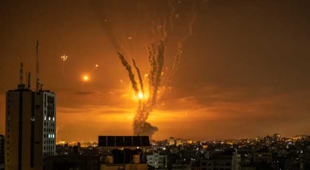 إعلام عبري: رشقة صاروخية تجاه عسقلان ومستوطنات غلاف غزة