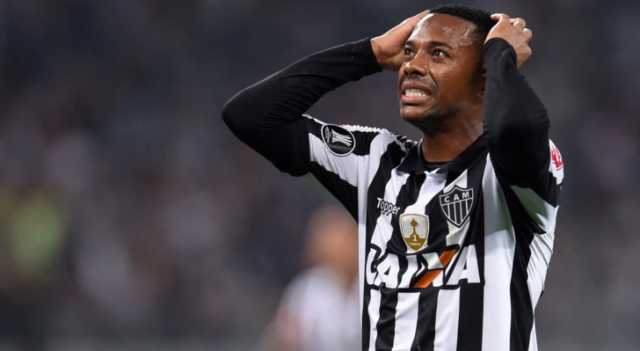 الحكم بالحبس 9 سنوات للاعب البرازيلي روبينهو
