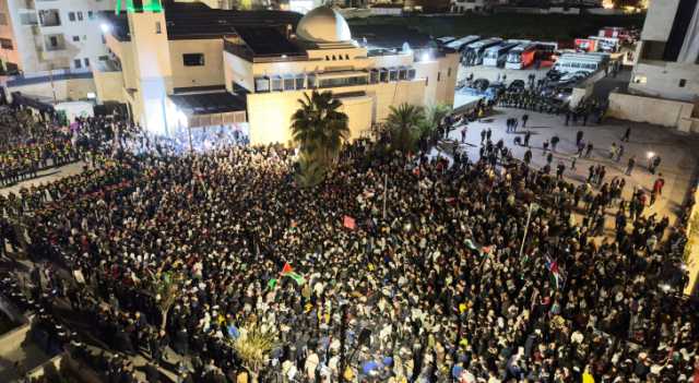 لليوم السابع.. أردنيون يواصلون التظاهر في محيط سفارة الاحتلال بعمان