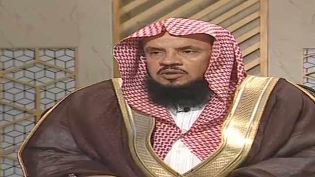 سعد السبر : لا يجوز بيع ورقة نقدية تالفة بأقل من قيمتها .. فيديو