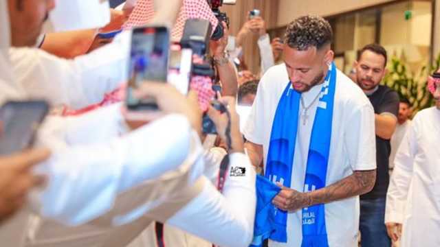 الاستعدادات قائمة لحفل تقديم النجم العالمي نيمار الليلة .. فيديو