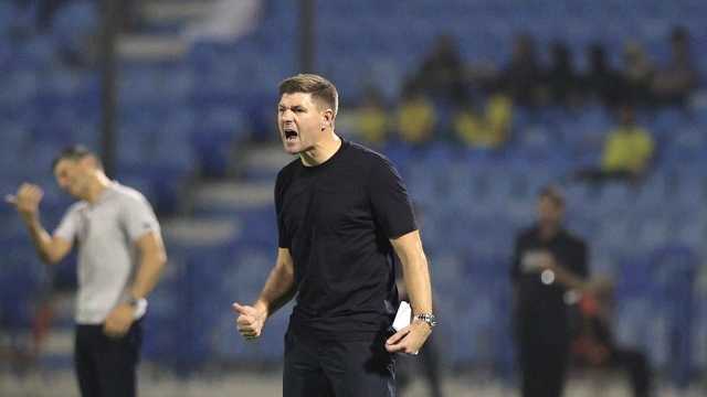 مدرب الاتفاق: أمام الهلال ليس لنا سوى القتال أو الاستسلام