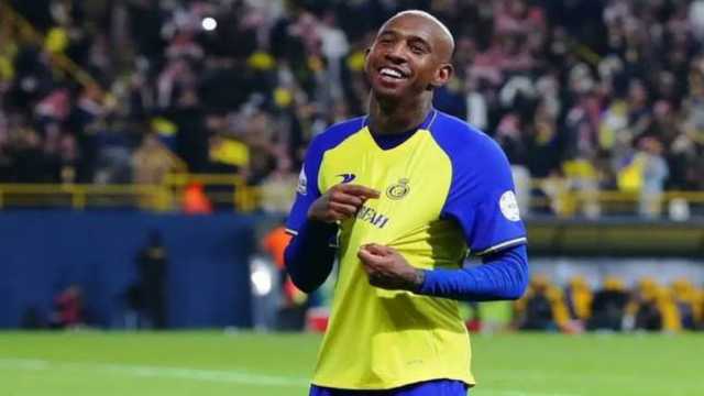 تاليسكا يرد على شائعات رحيله عن النصر