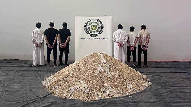 إحباط تهريب 8 ملايين قرص مخدر عبر منفذ البطحاء..فيديو وصور