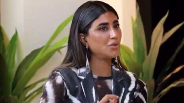 مواطنة تكشف عن تعرضها للتحرش من 3 أشخاص مقربين من والديها .. فيديو