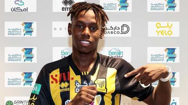 لاعب الاتحاد زكريا هوساوي يتعرض لإصابة بعضلات البطن