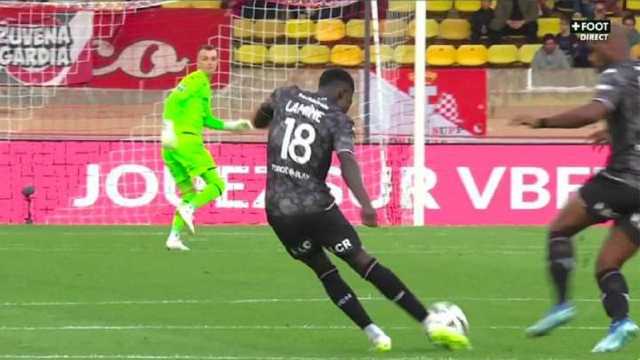 هدف عالمي عابر للقارات في الدوري الفرنسي..فيديو