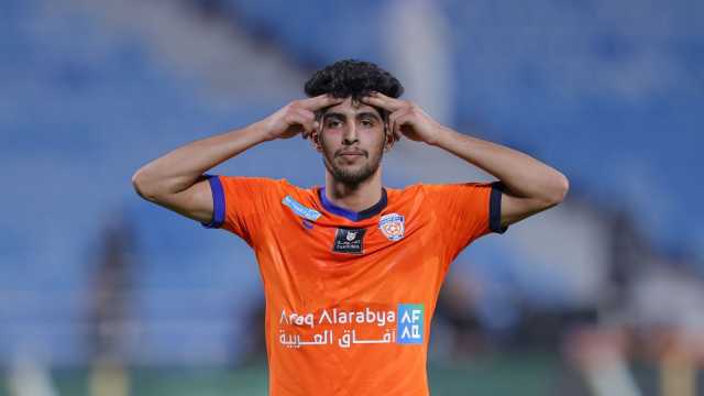 للمرة الثانية.. إصابة مهاجم الفيحاء بالرباط الصليبي