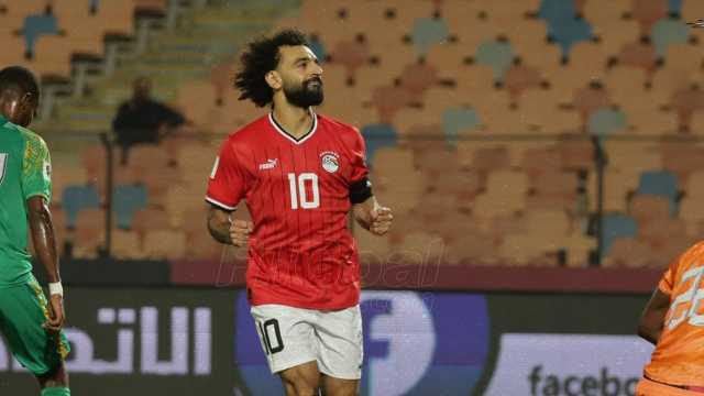محمد صلاح ينجو من إصابة خطيرة في لقاء مصر وجيبوتي..فيديو