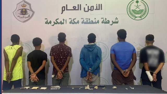 ضبط 6 أشخاص لترويجهم مادة الحشيش المخدر بجدة