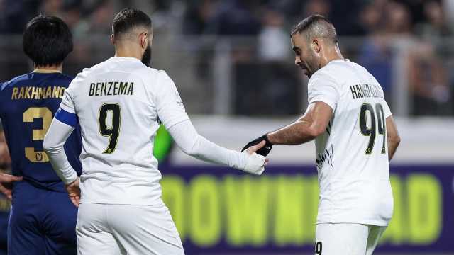 الاتحاد يتخطى أجمك الأوزبكي بثنائية