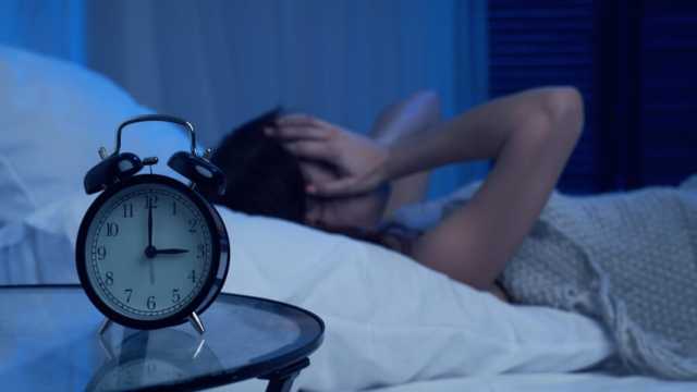 تأخير موعد النوم يملأ الخلايا بالمواد المؤكسدة الضارة