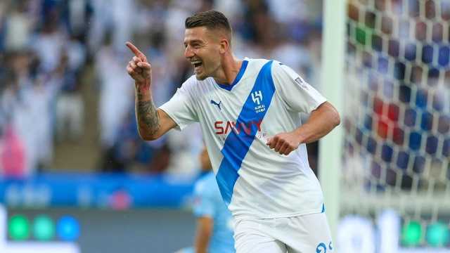 الهلال يخاطب المنتخب الصربي بعد إصابة سافيتش