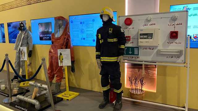 الدفاع المدني يشارك في مهرجان الملك عبدالعزيز للإبل .. فيديو