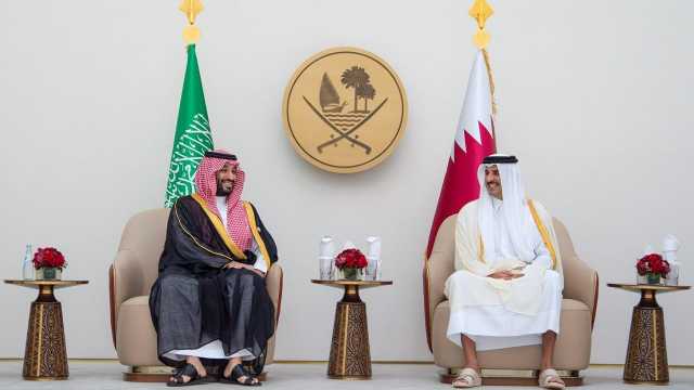 ولي العهد يغادر الدوحة ويشيد بنتائج قمة مجلس التعاون الـ 44