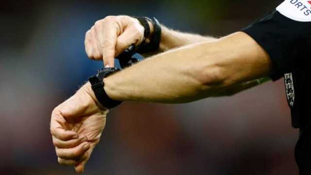 حكم يطعن لاعبًا داخل الملعب في الأرجنتين