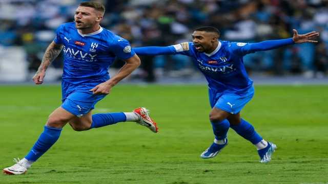 الهلال يتغلب على النصر بثلاثية