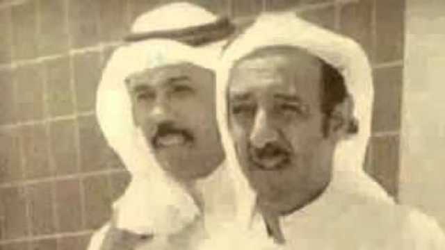 صورة نادرة لـ أمير الكويت الراحل في شبابه