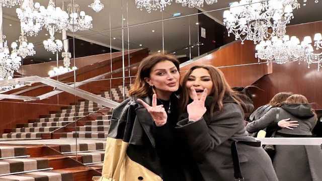 غادة عبدالرازق وإليسا في باريس..صور