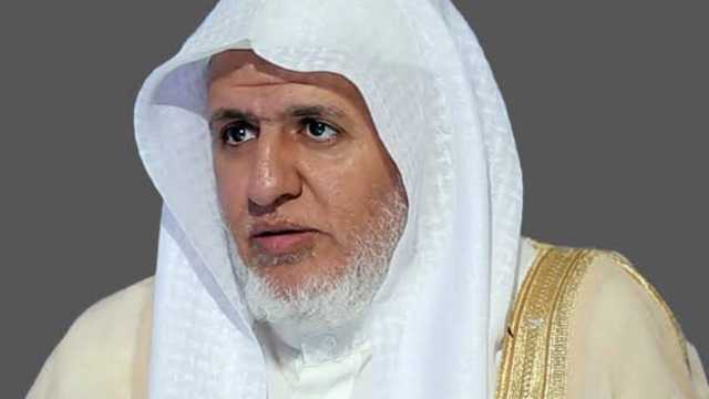 الشيخ علي الشبل يوضح حكم إشعال الشموع بغرض الزينة .. فيديو