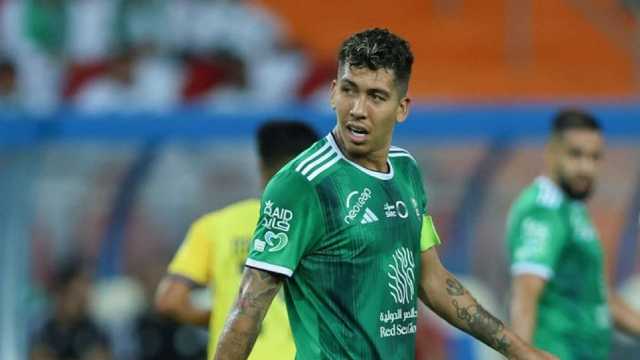 فيرمينو يقترب من الاتفاق