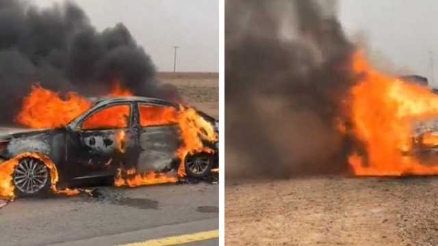 شاب يوثق نجاته من الموت هو وزملائه بعد إشعال النيران في سيارته .. فيديو