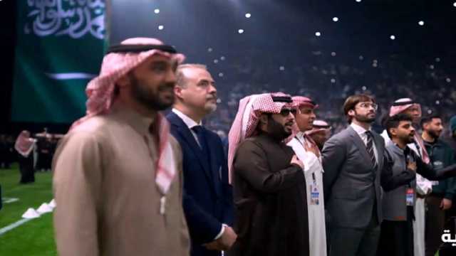 السلام الوطني في ملعب المملكة أرينا قبيل بداية مباراة الهلال وانترميامي.. فيديو