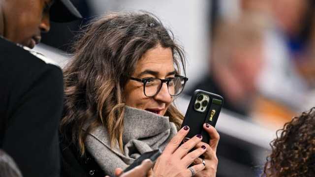 سر مكالمة فايزة العماري العاجلة مع رئيس ريال مدريد
