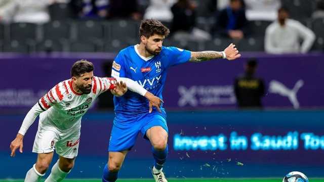 صافرة إماراتية تقود مواجهة الهلال وسباهان
