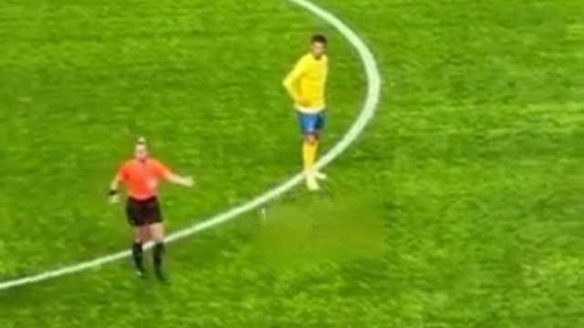 رونالدو يطالب بخروج الحكمة بعد أدائها .. فيديو
