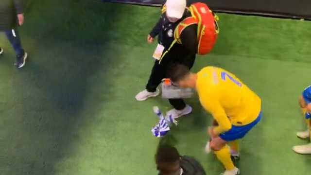 صحيفة مكسيكية تتحدث عن حركة النجم البرتغالي تجاه شعار الهلال