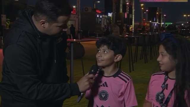 أبناء فهد الهريفي يشجعون إنتر ميامي ضد النصر.. فيديو