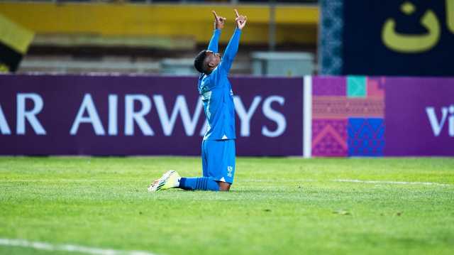 الهلال يمطر شباك سباهان بثلاثية