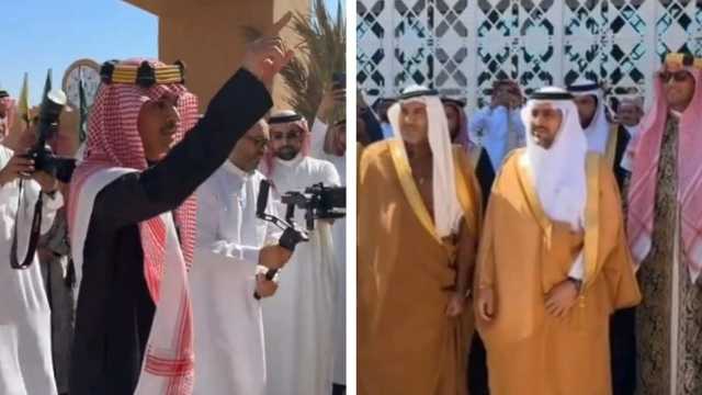 شاب يلفت الأنظار بسبب فصاحته في الإلقاء والترحيب بمناسبة يوم التأسيس .. فيديو