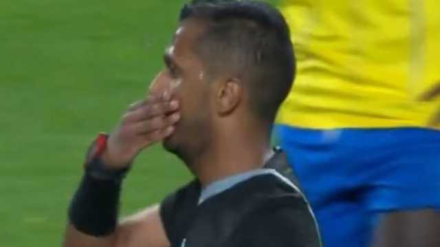 عبد العزيز الهدلق يهاجم سامي الجريس