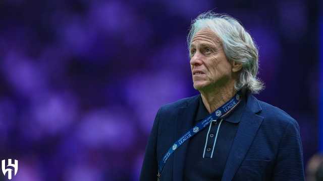 مدرب الهلال يحدد الخماسي الأجنبي في مباراة سباهان
