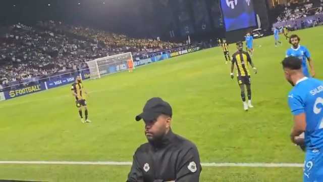 مدالله يرد على جماهير الهلال .. فيديو